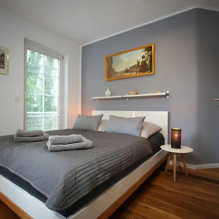아파트 The Getaway / 80qm In Berlin's Historic Diplomatic Quarter *