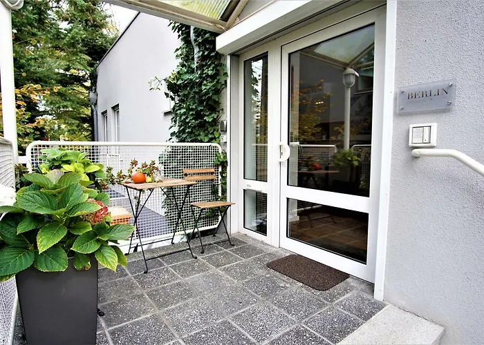 The Getaway / 80qm In Berlin's Historic Diplomatic Quarter Apartamento