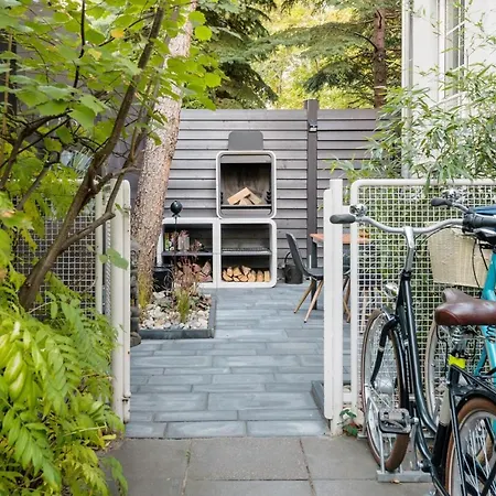 The Getaway / 80qm In Berlin's Historic Diplomatic Quarter Апартаменты *