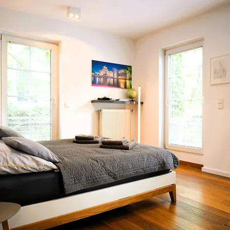 Apartman The Getaway / 80qm In Berlin's Historic Diplomatic Quarter *