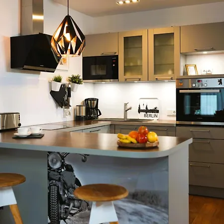 Apartment The Getaway / 80qm In Berlin's Historic Diplomatic Quarter