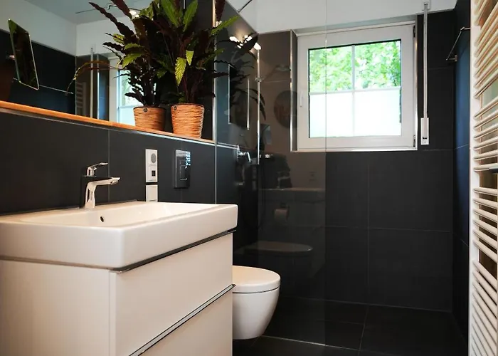 The Getaway / 80qm In Berlin's Historic Diplomatic Quarter Berlin